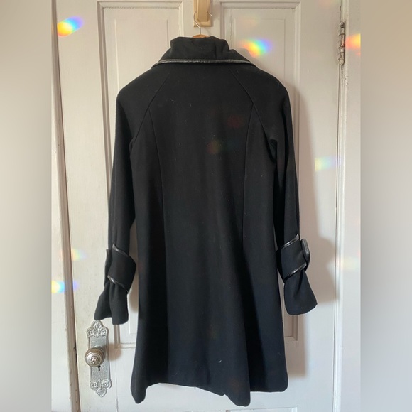 Black wool feminine pea coat - Picture 2 of 7